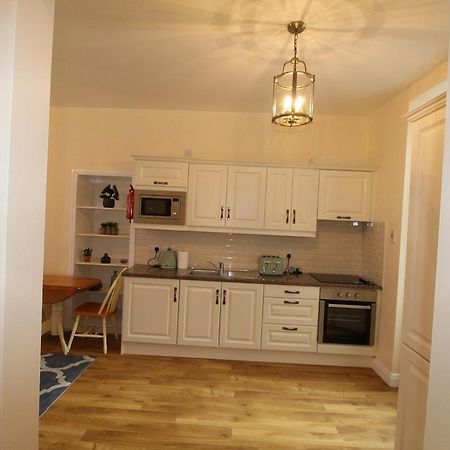 Апартаменты Garda House Кинсэйл Экстерьер фото